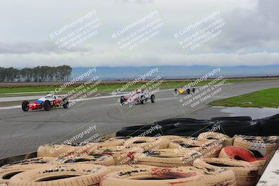 media/Jan-14-2023-CalClub SCCA (Sat) [[d2757389b8]]/Group 5/Race (Sunset)/